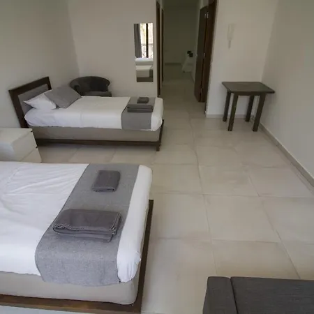 Apartamento Luxury New 3 Floor Center Beach Loft *