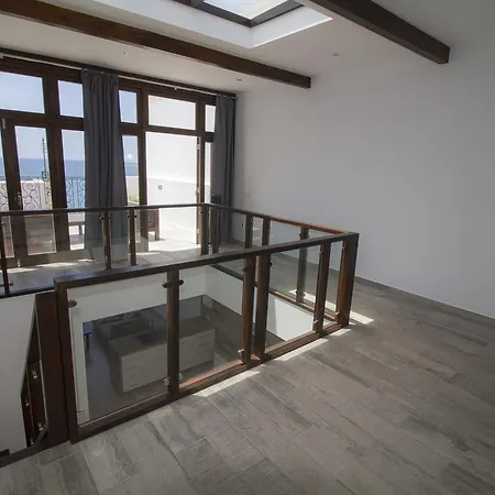 Luxury New 3 Floor Center Beach Loft * El Médano
