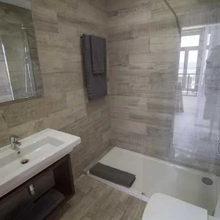 Luxury New 3 Floor Center Beach Loft Apartamento