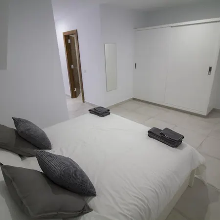 Apartamento Luxury New 3 Floor Center Beach Loft