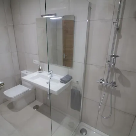 Luxury New 3 Floor Center Beach Loft Apartamento