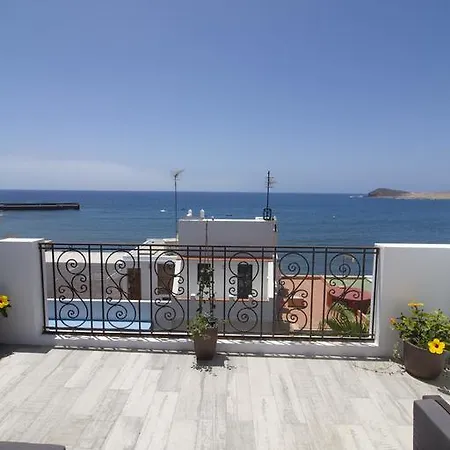 Апартаменты Luxury New 3 Floor Center Beach Loft